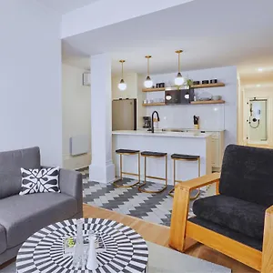  Apartment Ch-apartments, Downtown