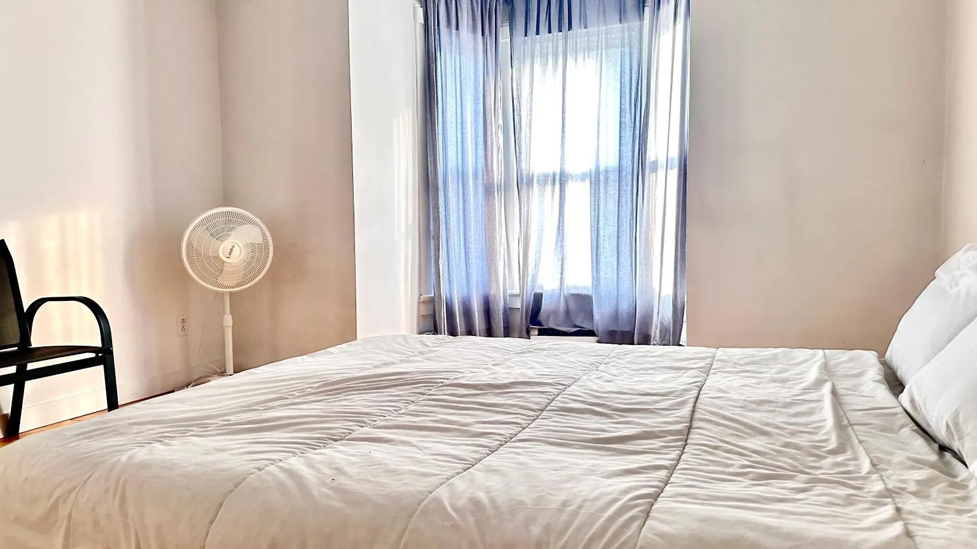 Oasis Apartment Montreal Canada